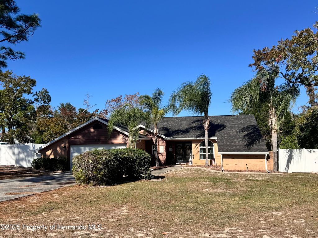 5281 Aaron Lane, Spring Hill, FL 34608