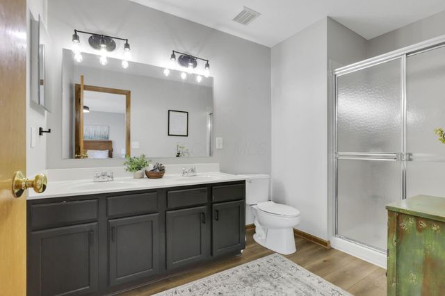 8578 Smokey Hollow Drive, Lewis Center, OH 43035
