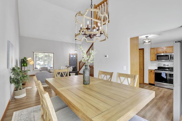 8578 Smokey Hollow Drive, Lewis Center, OH 43035