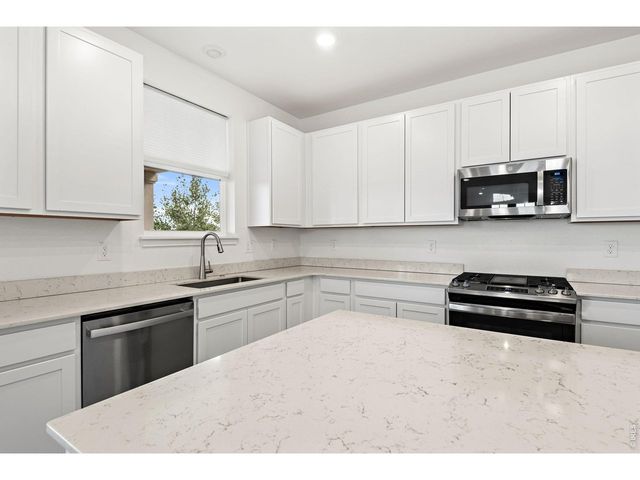 1884 Myron Ct, Erie, CO 80516