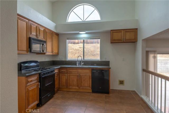22420 Shore View Court, Wildomar, CA 92595