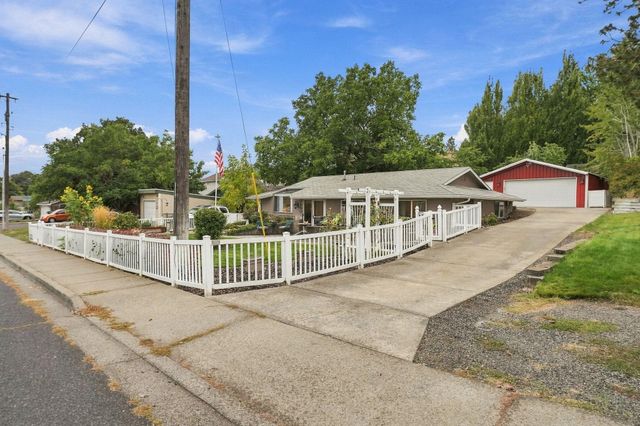 2622 S HAVANA St, Spokane, WA 99223