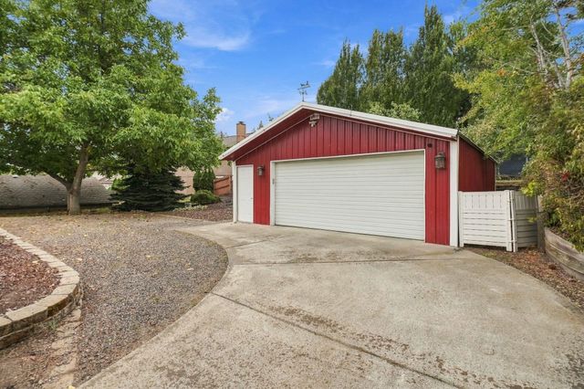 2622 S HAVANA St, Spokane, WA 99223