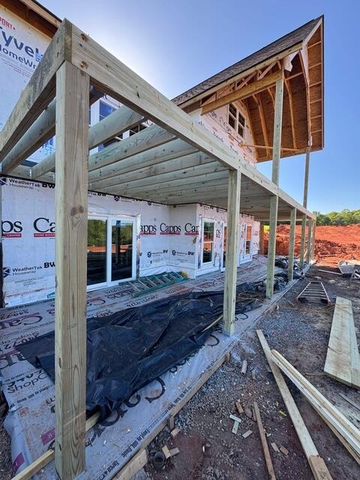6990 Horseshoe Bend RD, Goodview, VA 24095