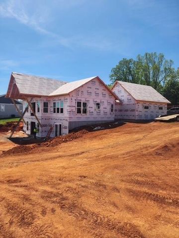 6990 Horseshoe Bend RD, Goodview, VA 24095