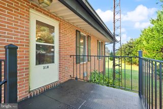 318 EVERGREEN MILL RD SE, Leesburg, VA 20175