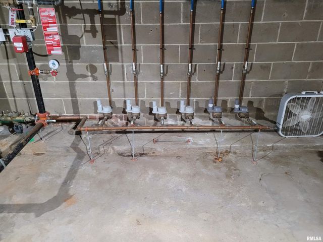 1014-1016 15TH Avenue, East Moline, IL 61244