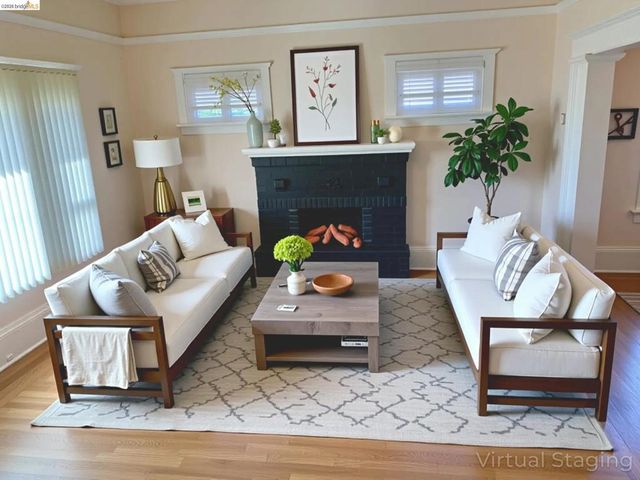 1028 61St St, Oakland, CA 94608