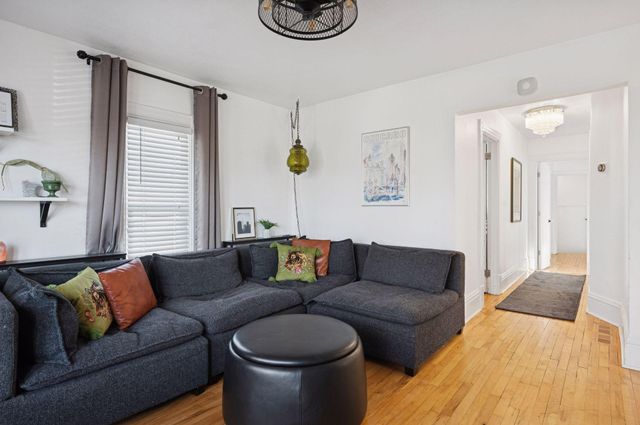 613 Harrison Street NE, Minneapolis, MN 55413