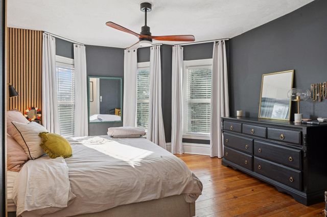 613 Harrison Street NE, Minneapolis, MN 55413