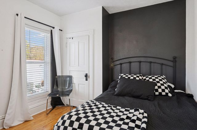 613 Harrison Street NE, Minneapolis, MN 55413