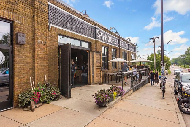 613 Harrison Street NE, Minneapolis, MN 55413