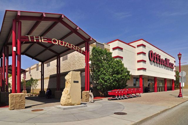 613 Harrison Street NE, Minneapolis, MN 55413