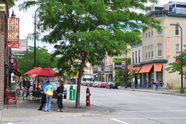 613 Harrison Street NE, Minneapolis, MN 55413