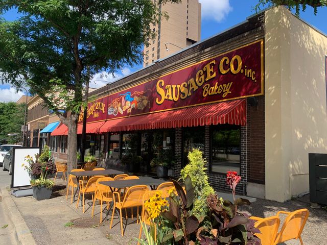 613 Harrison Street NE, Minneapolis, MN 55413