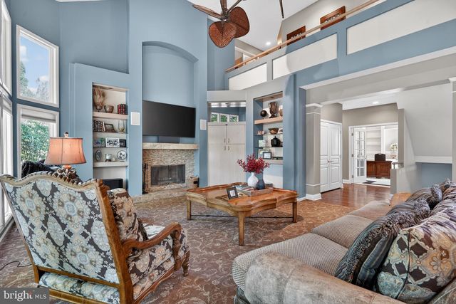 7 CAMEO CT, Cherry Hill, NJ 08003