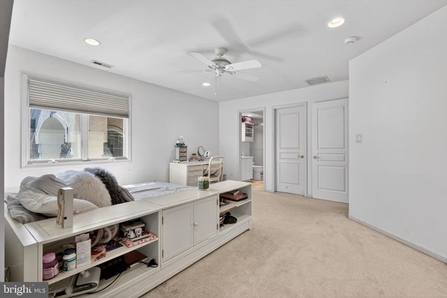7 CAMEO CT, Cherry Hill, NJ 08003