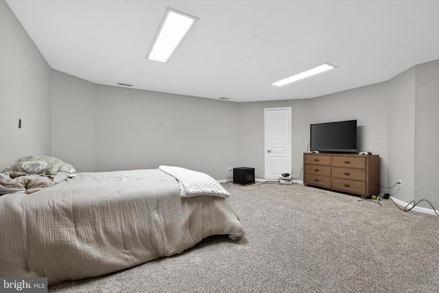 7 CAMEO CT, Cherry Hill, NJ 08003