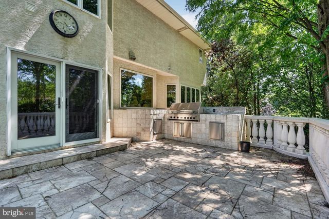 7 CAMEO CT, Cherry Hill, NJ 08003
