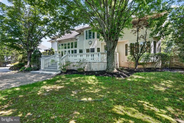 7 CAMEO CT, Cherry Hill, NJ 08003