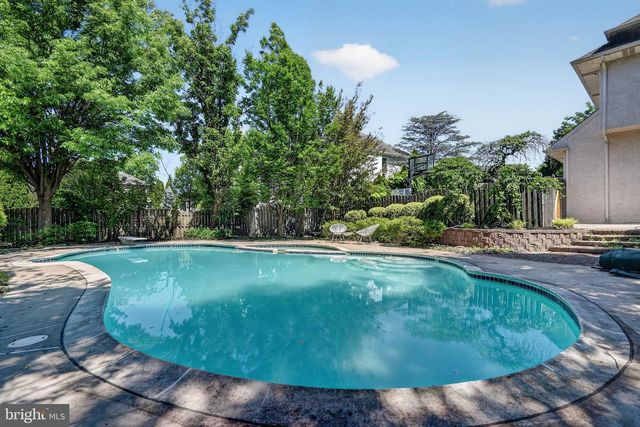 7 CAMEO CT, Cherry Hill, NJ 08003