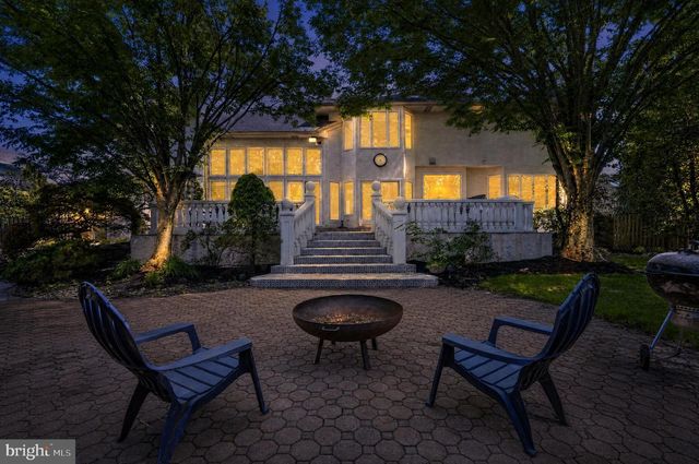 7 CAMEO CT, Cherry Hill, NJ 08003