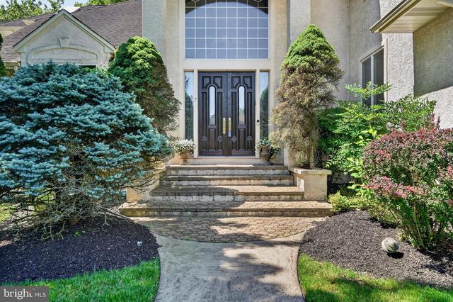 7 CAMEO CT, Cherry Hill, NJ 08003