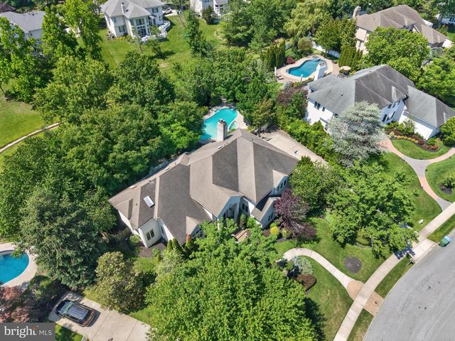 7 CAMEO CT, Cherry Hill, NJ 08003