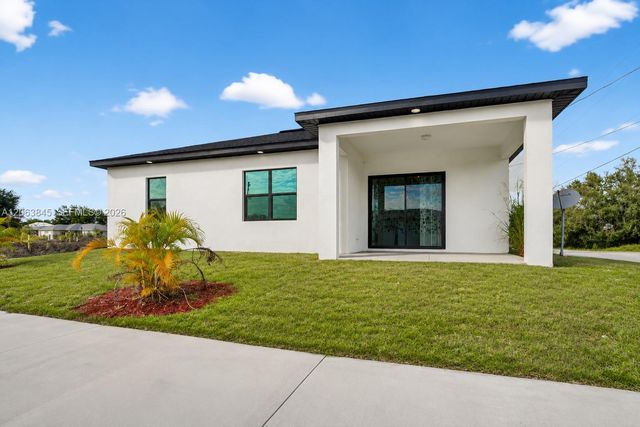 2513 69th, Lehigh Acres, FL 33971