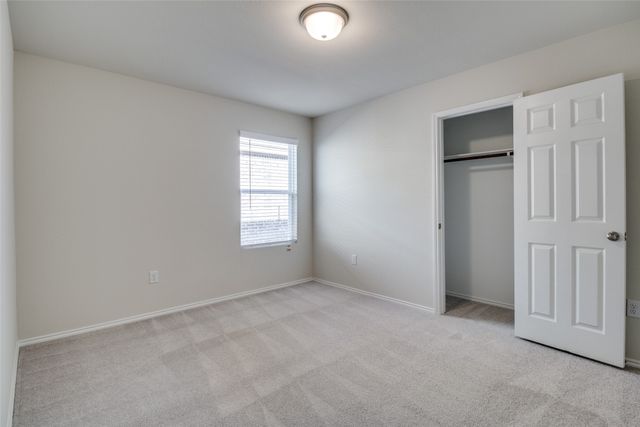 337 Glenwick Lane, Van Alstyne, TX 75495