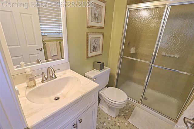 9391 Mayflower Court, Plymouth Charter Township, MI 48170
