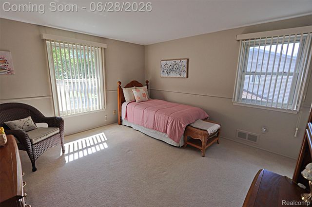 9391 Mayflower Court, Plymouth Charter Township, MI 48170