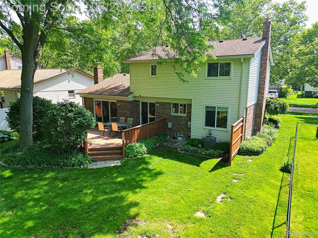 9391 Mayflower Court, Plymouth Charter Township, MI 48170