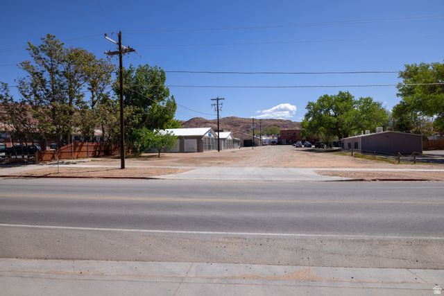 67 S 100 W, Moab, UT 84532