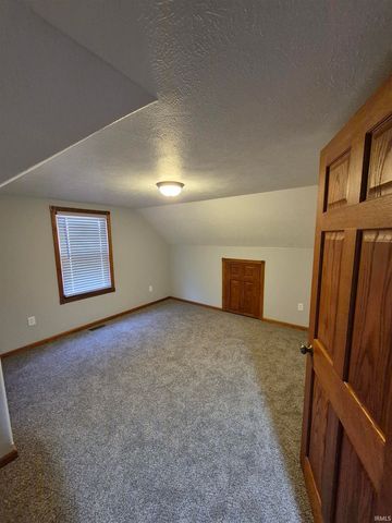 136 E Victoria Street, South Bend, IN 46614