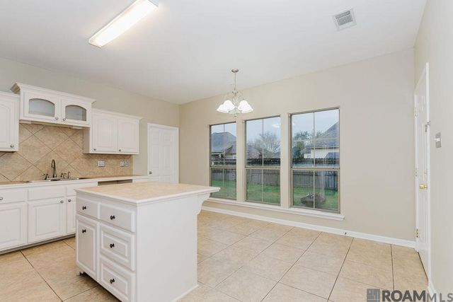 40417 Cross Creek, Gonzales, LA 70737