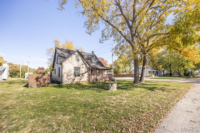 205 Main Street, O'fallon, IL 62269