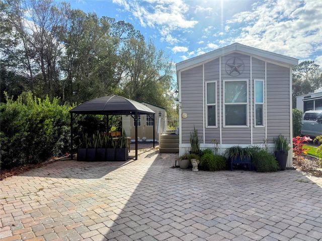 16540 SUNSHINE AVENUE, Clermont, FL 34714