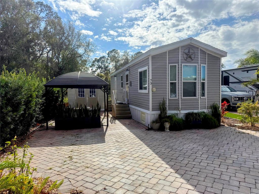 16540 SUNSHINE AVENUE, Clermont, FL 34714