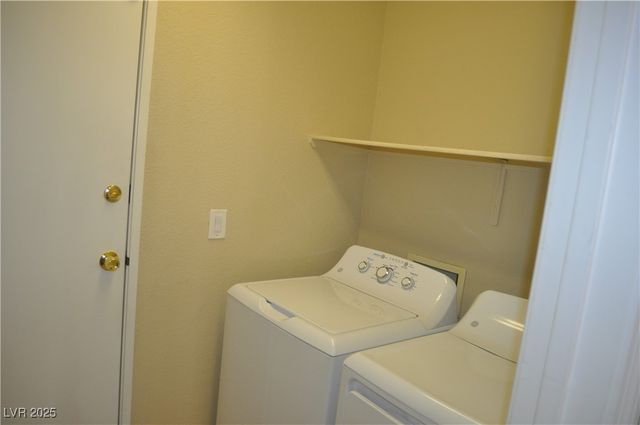 2348 Yellowstone Creek Drive 102, Las Vegas, NV 89183