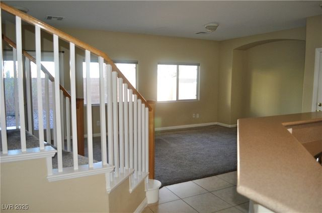 2348 Yellowstone Creek Drive 102, Las Vegas, NV 89183