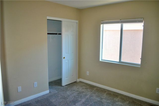 2348 Yellowstone Creek Drive 102, Las Vegas, NV 89183