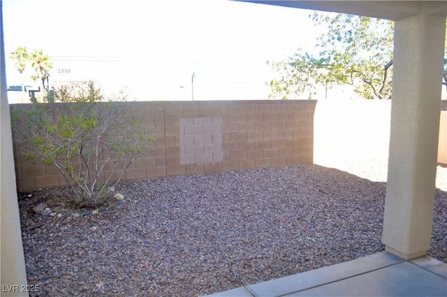 2348 Yellowstone Creek Drive 102, Las Vegas, NV 89183