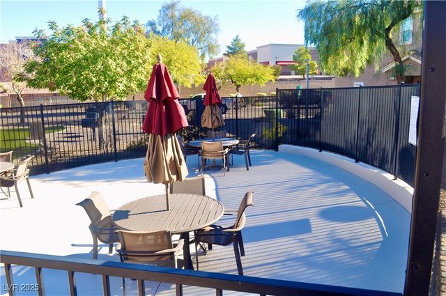 2348 Yellowstone Creek Drive 102, Las Vegas, NV 89183