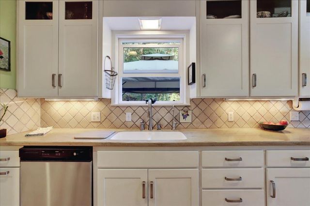 13784 Greenhorn Rd, Grass Valley, CA 95945