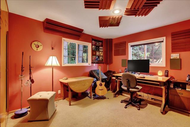 13784 Greenhorn Rd, Grass Valley, CA 95945