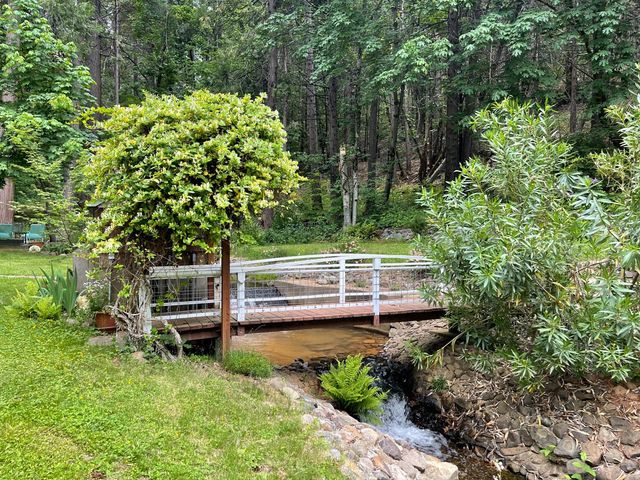 13784 Greenhorn Rd, Grass Valley, CA 95945