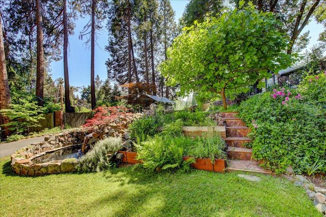 13784 Greenhorn Rd, Grass Valley, CA 95945