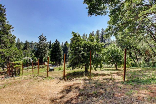 13784 Greenhorn Rd, Grass Valley, CA 95945