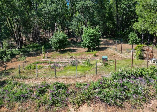 13784 Greenhorn Rd, Grass Valley, CA 95945